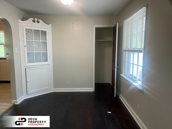 4th image of 7753 Utica Dr