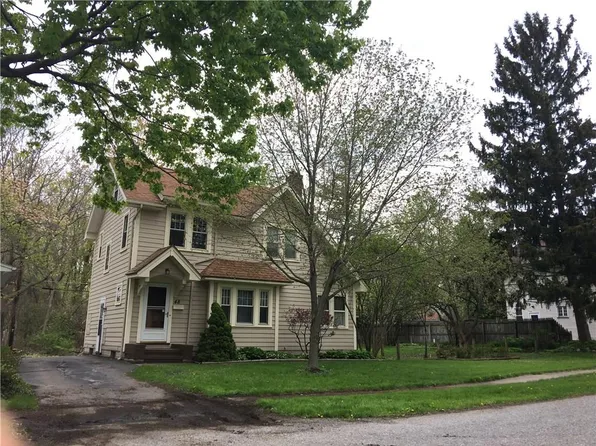 48 Pearwood Rd, Rochester, NY 14624