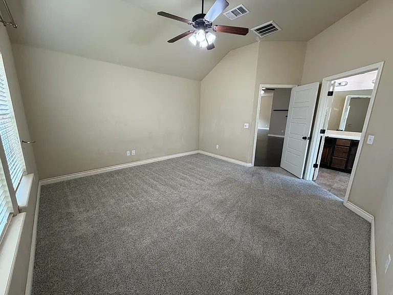 3420 Bear Mountain Dr — Photo 23
