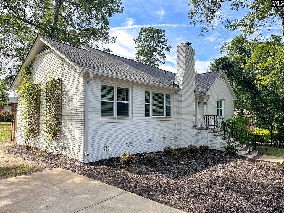 1st image of 402 Arbor Dr