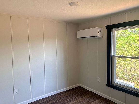 5th image of 108 Tanglewood Rd