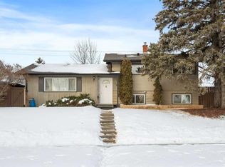 7819 Fairmount Dr SE, Calgary, AB T2H 0X8