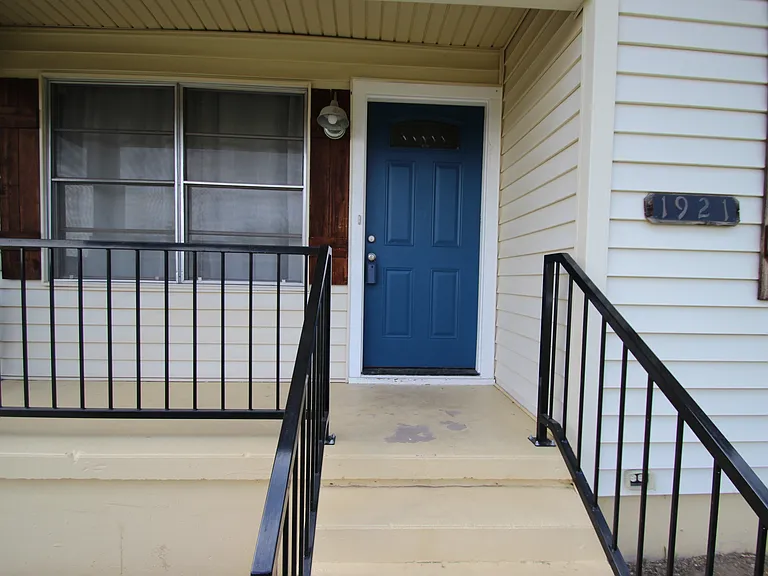 1921 Deborah Dr — Photo 24