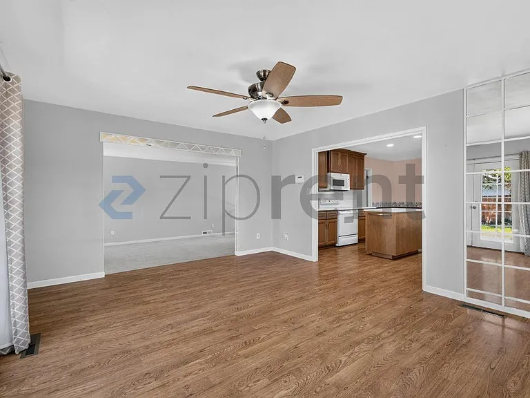 648 San Lorenzo St — Photo 10