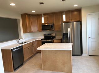 440 Rumbling Rock Rd, Hedgesville, WV 25427