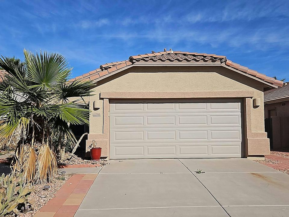 1st image of 43966 W Cypress Ln