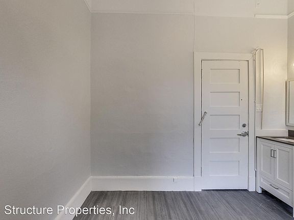 3rd image of 706 Kearny St #123