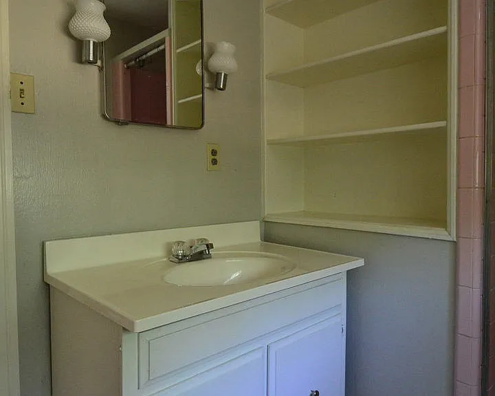 3408 Lafayette Ave — Photo 12