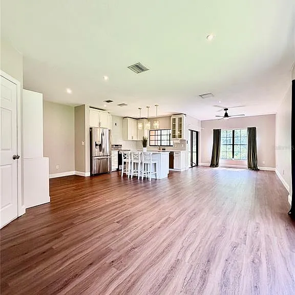 1050 Blackwater Dr — Photo 20