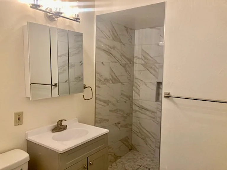 5 F St — Photo 6