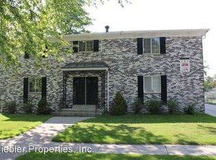 523 Pine St APT 207, Sheboygan Falls, WI 53085