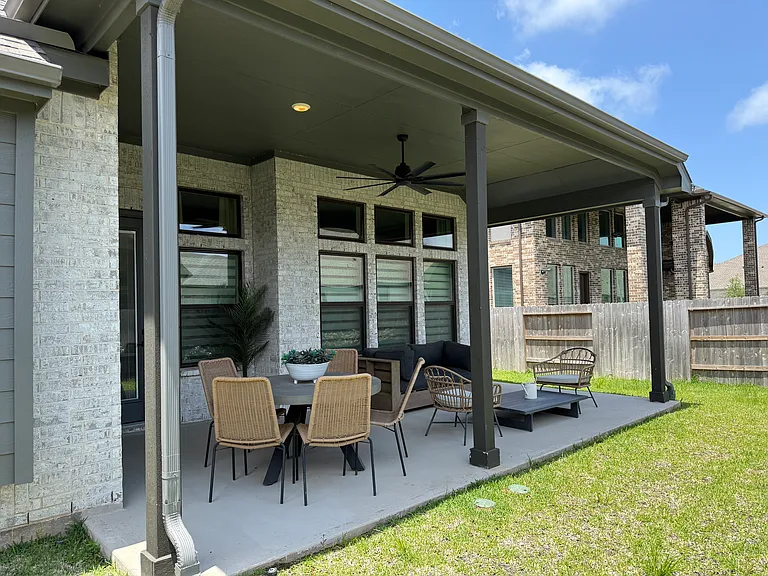 4916 Dickens Landing Dr — Photo 63