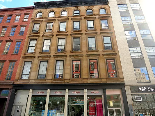 Rented by J Misrahi Realty Corp | media 31