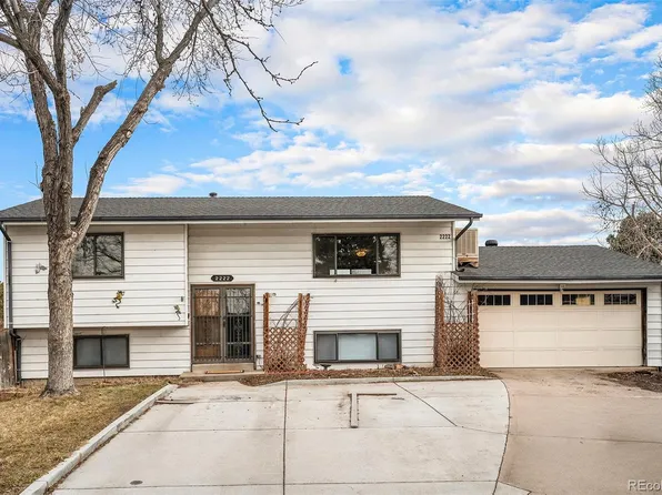 2222 Dawson Circle, Aurora, CO 80011