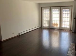 2292 Century Point Ln APT F, Glendale Heights, IL 60139