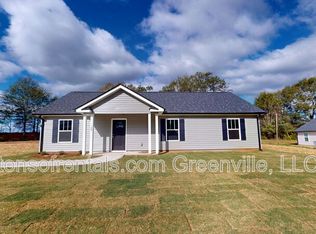 188 Sherwood Dr, Wellford, SC 29385