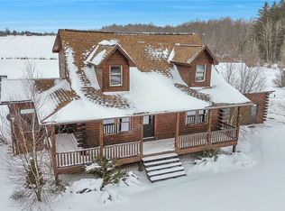 541 Genesee Rd, Arcade, NY 14009