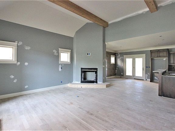 3rd image of 321 Nichols Vale Ln #321