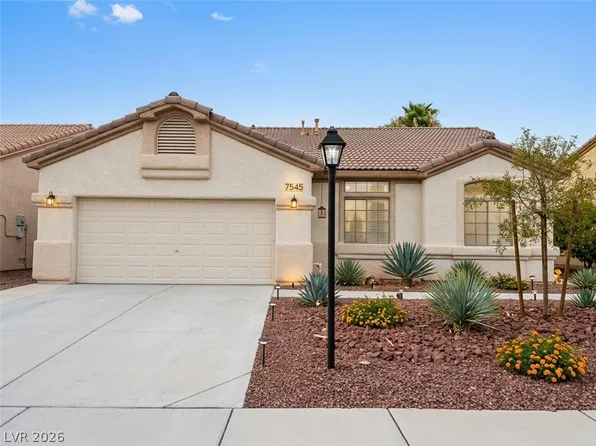 7545 Coral River Dr, Las Vegas, NV 89131