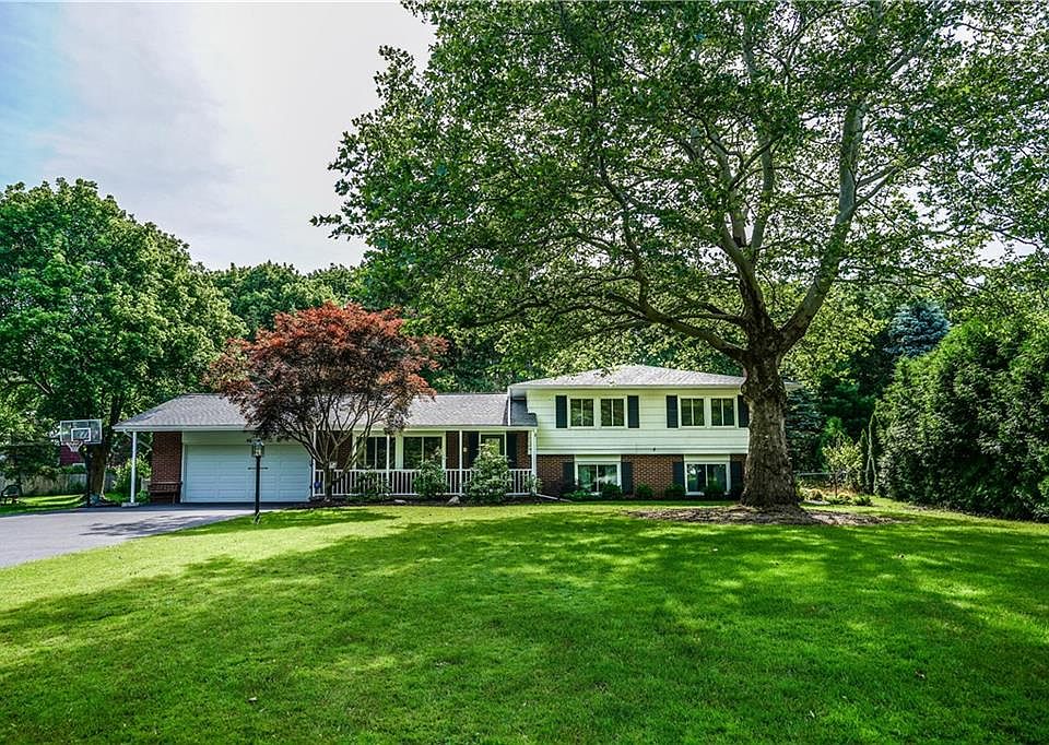 1st image of 46 Harper Dr
