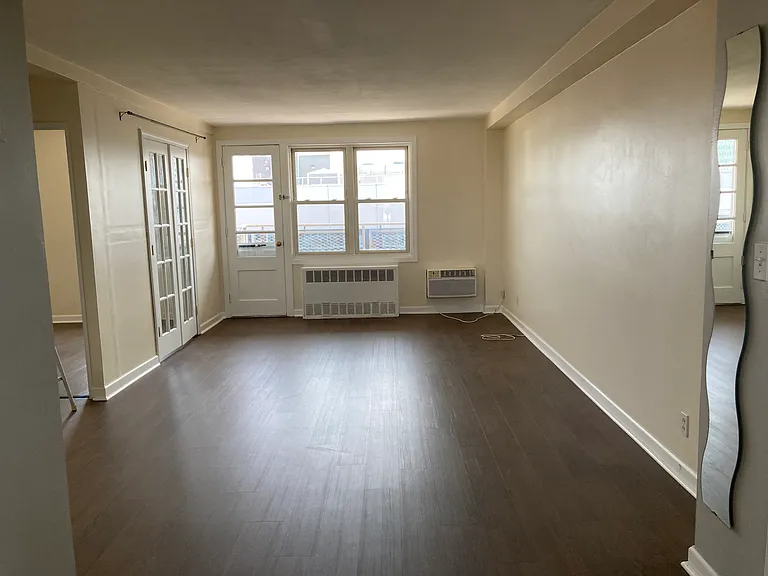 700 Summer St #9H — Photo 14