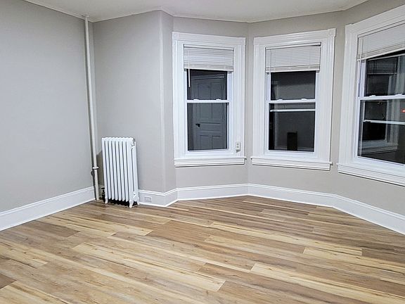 2nd floor living room