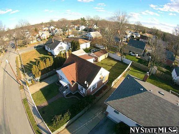 3rd image of 86 Stanton Blvd