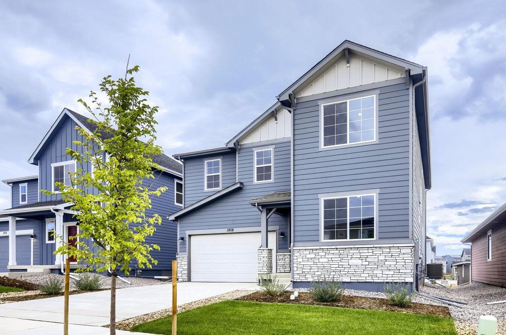 1808 Baltusrol Dr