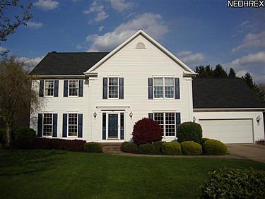 1st image of 61 Loch Heath Ln