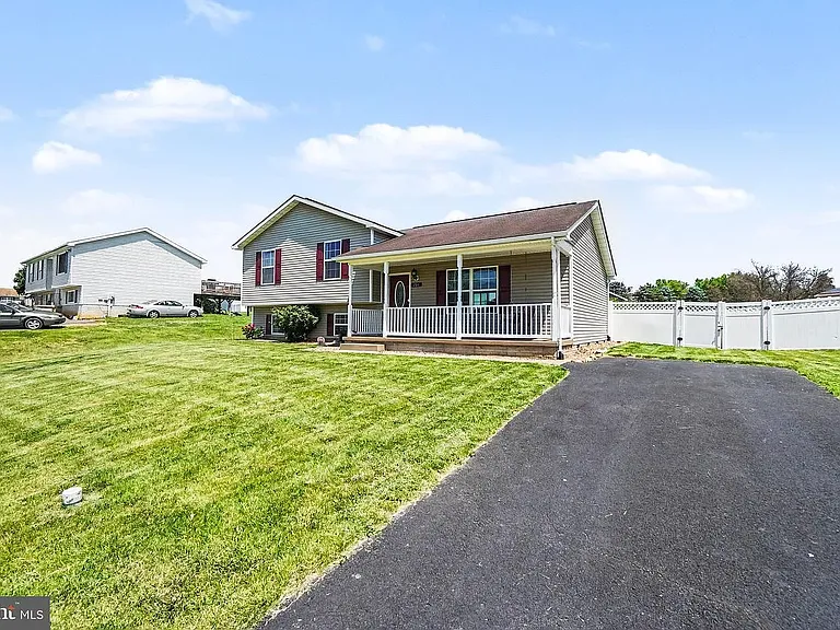 206 Pike Ct — Photo 26