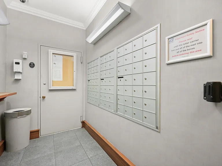 140 Grove St #4G — Photo 15