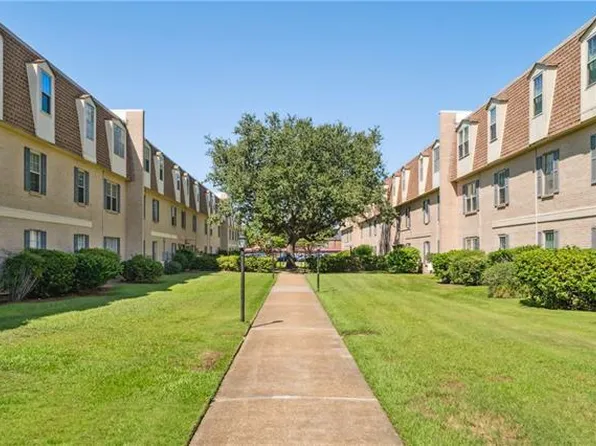 2724 Whitney Pl APT 327, Metairie, LA 70002