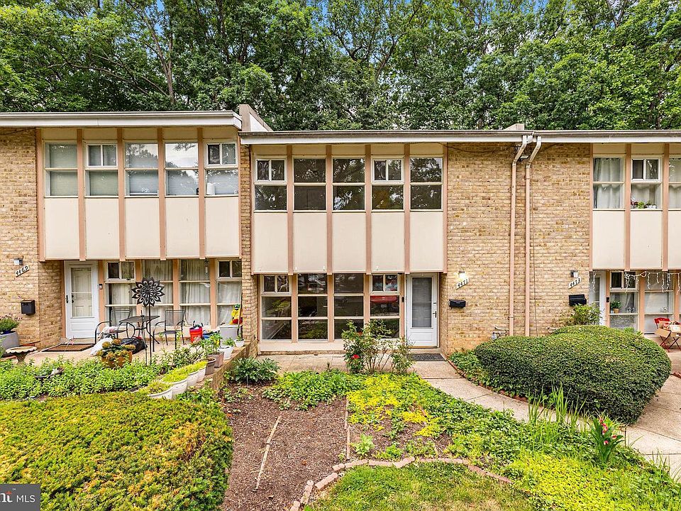 1st image of 4471 Forest Glen Ct
