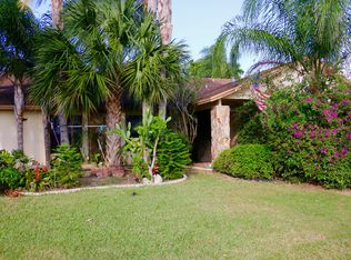 9810 Majorca Pl, Boca Raton, FL 33434