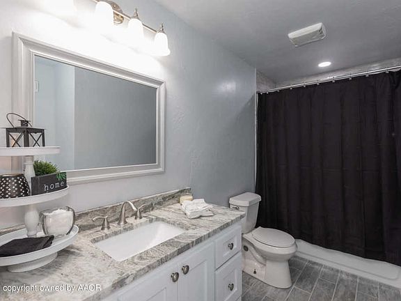 2nd image of 6729 Sandie Ct