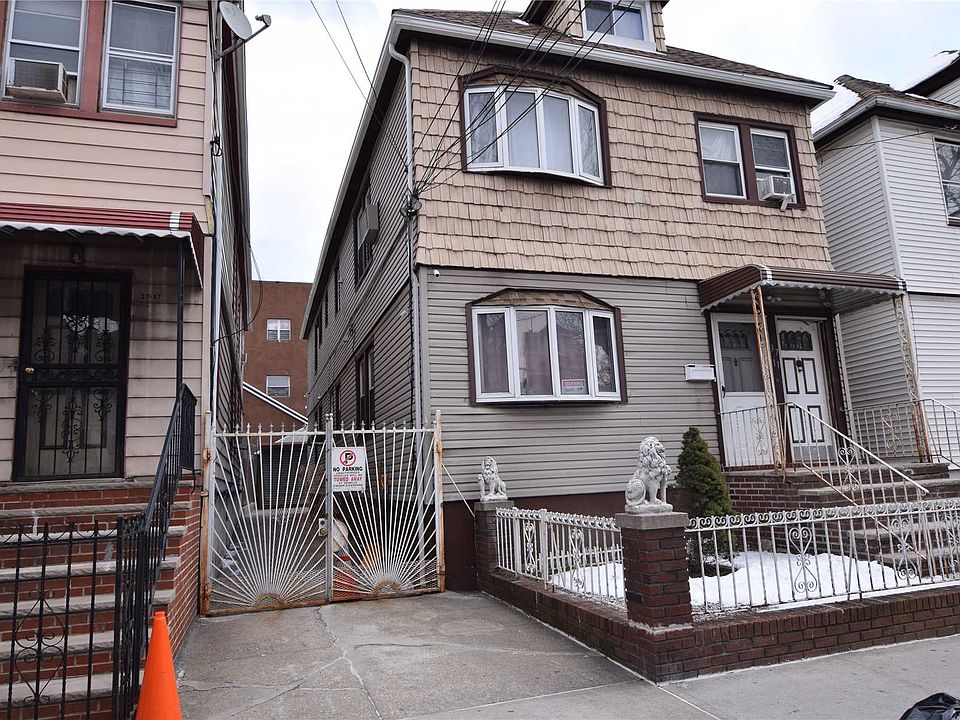 1st image of 3711 92nd St