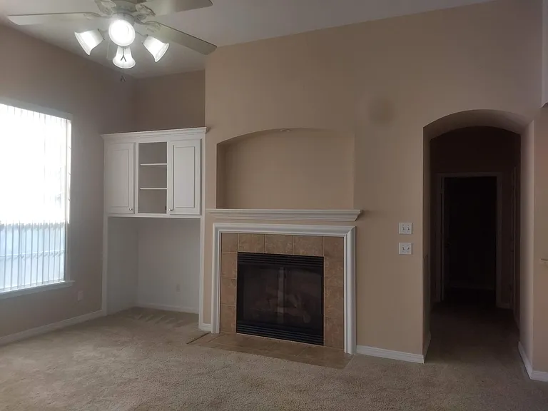 105 Admiral Porter Dr — Photo 5