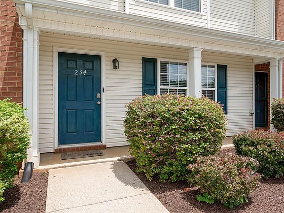 3rd image of 234 Arapaho Dr