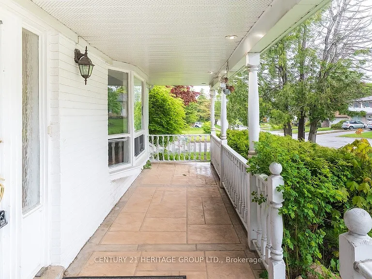 307 Towercrest Dr — Photo 3