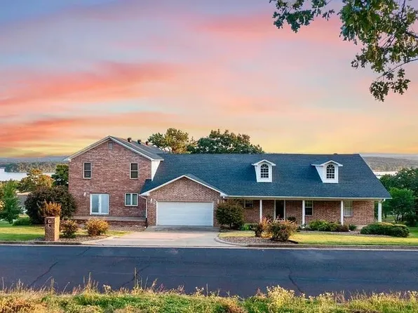 34 Valley View Dr E, Hector, AR 72802