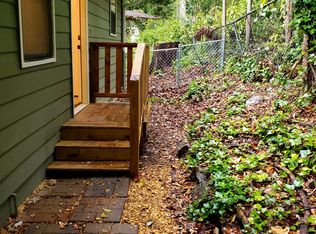 4382 Executive Dr #B, Stone Mountain, GA 30083