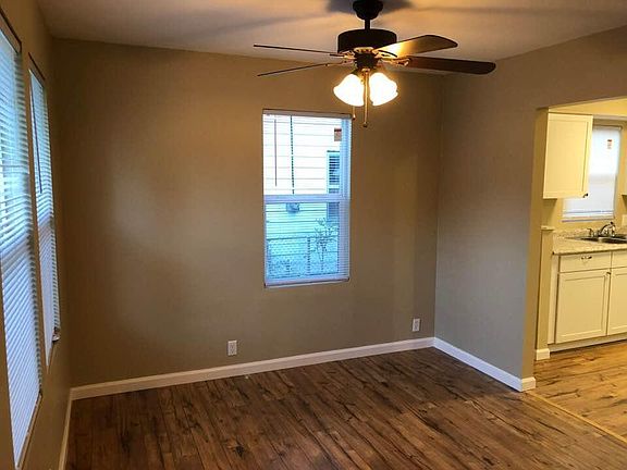 2nd image of 2188 E Parkwood Ave