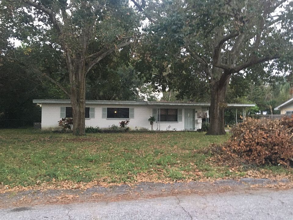 1st image of 712 Avenue O SW