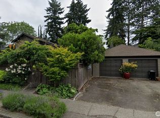 2220 40th Ave E, Seattle, WA 98112