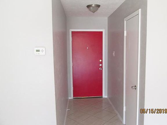 4th image of 702 Dewberry Dr