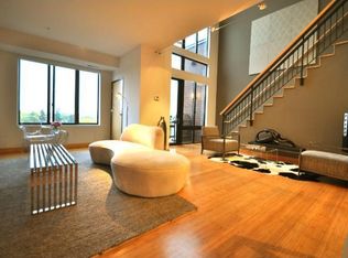 10 E 26th St APT 302, Minneapolis, MN 55404