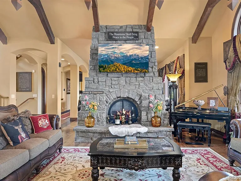 3440 Medallion Rd — Photo 15