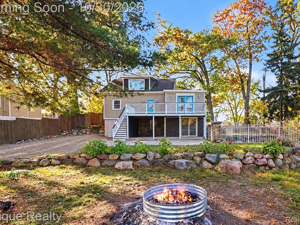 1086 Wilson Dr, photo 3