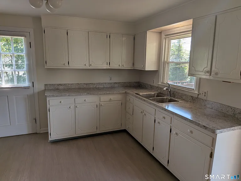 124 Spring Lake Rd — Photo 5