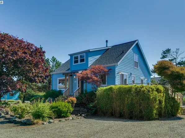96 Merton Ln, Manzanita, OR 97130